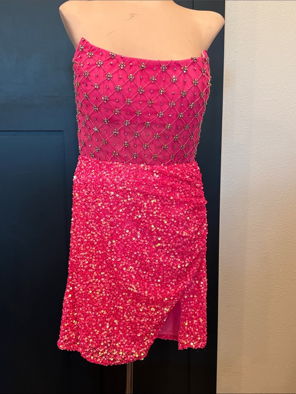 640. Aleta Strapless Hot Pink Sequin Cocktail Dress